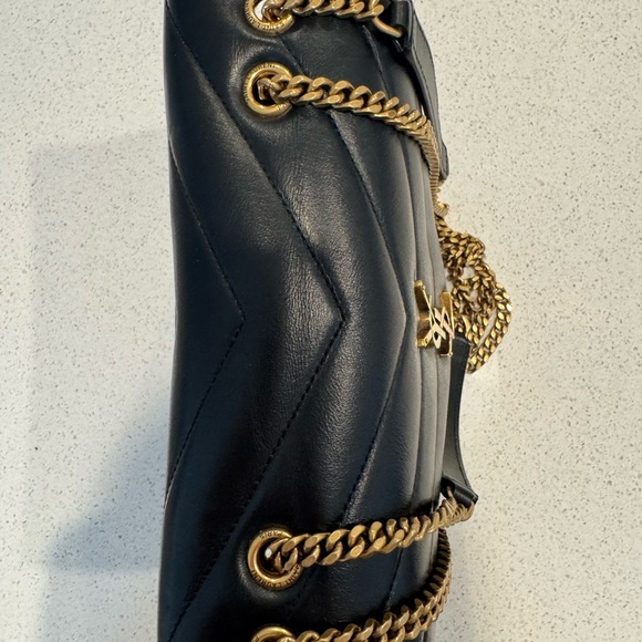 Yves Saint Laurent Lou Lou Small Black Quilted Leather Bag - Picture 3 of 8